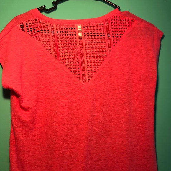 Pink t-shirt - Picture 2 of 2